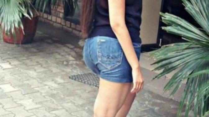 On a scale of 0-10, how much will u give for this sexy pose?