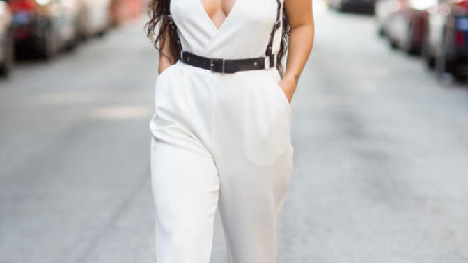 Girls, how do you feel about showing cleavage? If you’re showing it do you want guys to look, respectfully, at it?