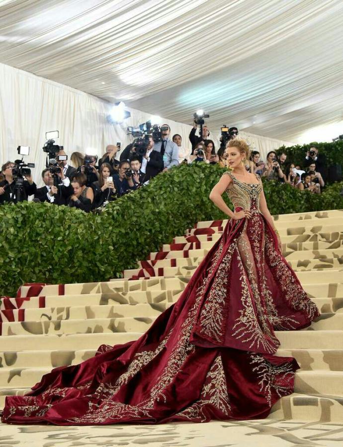 Which celebrity do u think rocked the red carpet for MET GALA 2018???