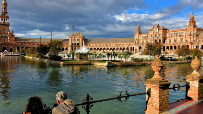 Is it worth getting dual citizenship with Spain and the US if you are an American college Engineering graduate?