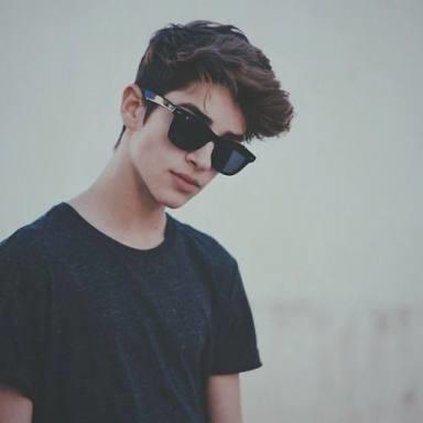 Which type of guys are more attractive? 