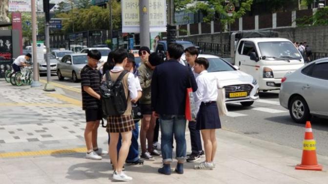 Why do girls like Korean guys so much? PLEASE READ?