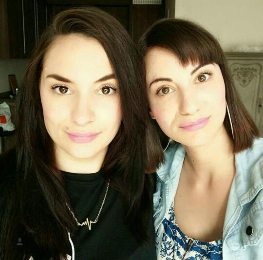 People always mistake me for my sister?
