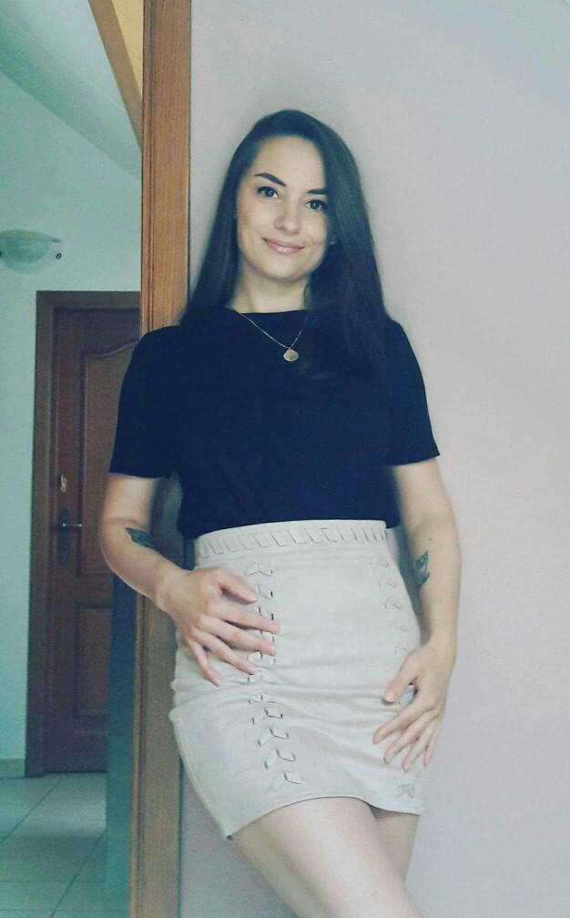People always mistake me for my sister?
