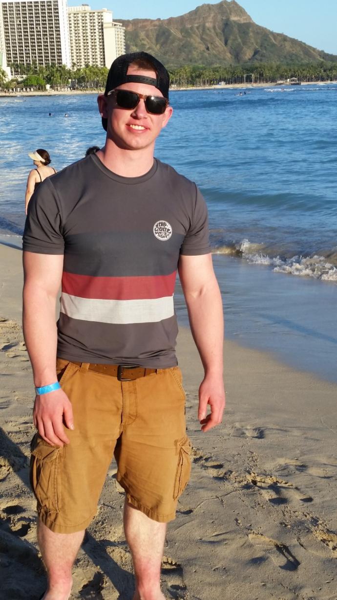 How do I make myself more enticing on dating apps?