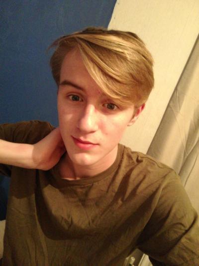 Girls, Is this guy attractive or not?