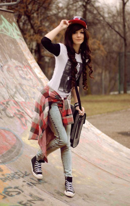 Girls AND Guys, what style of clothing do you think is the best?
