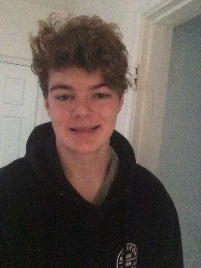 Girls, How am I looking to you?