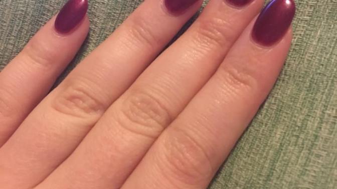 Girls, what colour do you like to paint your nails?
