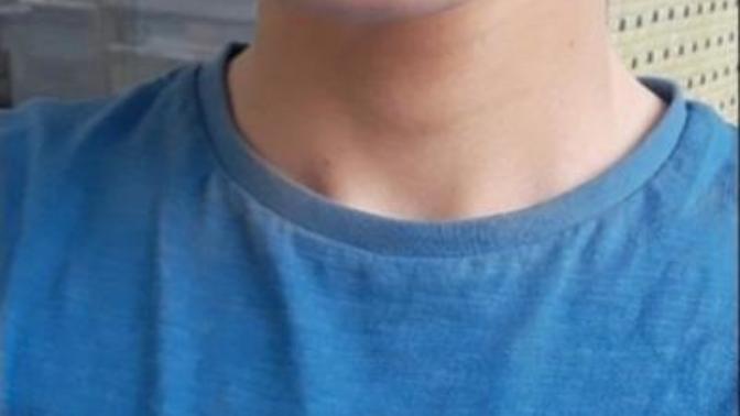 Girls, do I look better with tan or pale?