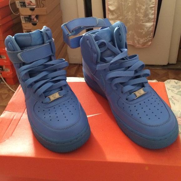 Do you like this style shoe? Fave color? Low/hi-tops?
