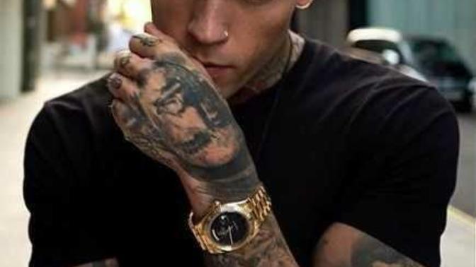 Do girls like guys with tattoos?