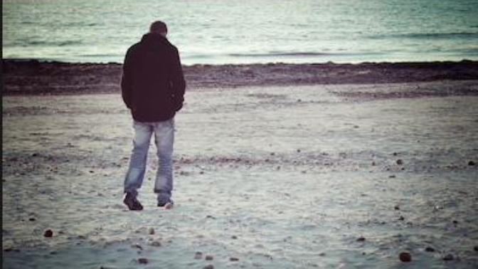 Girls from all over the world, if you see a foreign man visiting your country alone do you think he is confident or insecure?