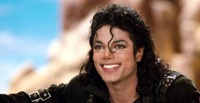 Which Michael Jackson hairstyle is your favorite?