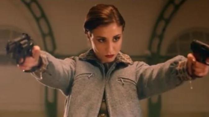 How gorgeous is Madeleine Martin?