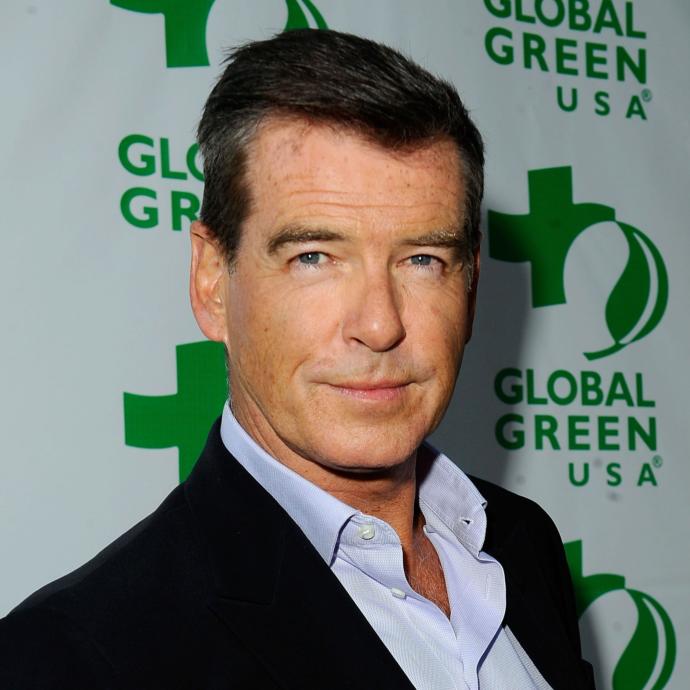 Go girls/women think Pierce Brosnan was/is hot?