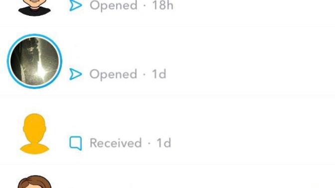 Ok so can someone tell me why only my crush’s Snapchat seen time seems to play up?