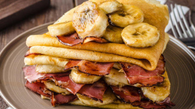 What are weird food/drinks combinations you actually love?