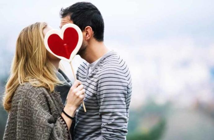 What is your current relationship status?
