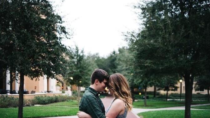 Does the fashion of your significant other matter?