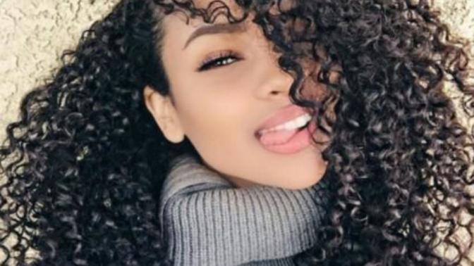 Hey guys pls rate me from 1-10 on looks?