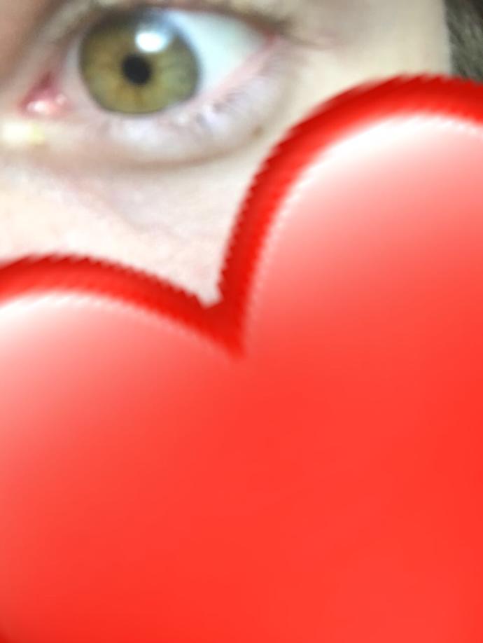 What is this eye color? Hazel or green?
