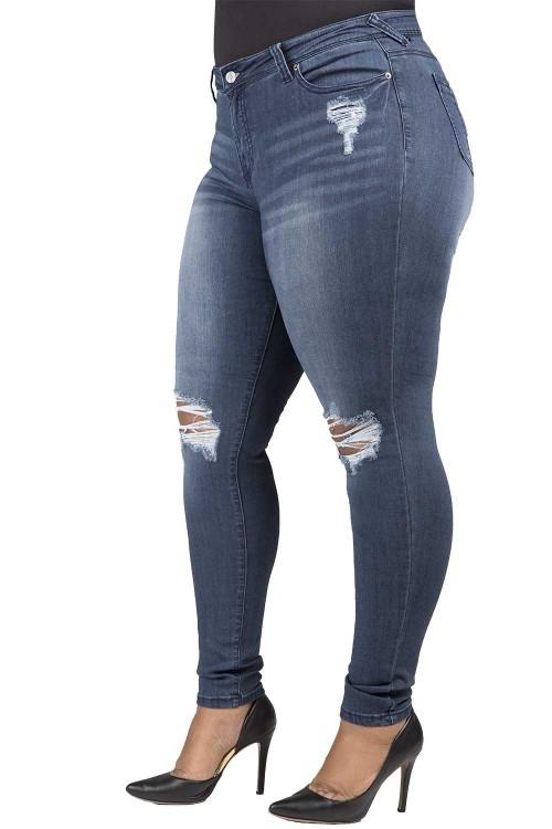 What's the hottest on thicker girls??