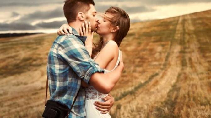 Ladies if you where to ask a guy out. what would your pick up line be?