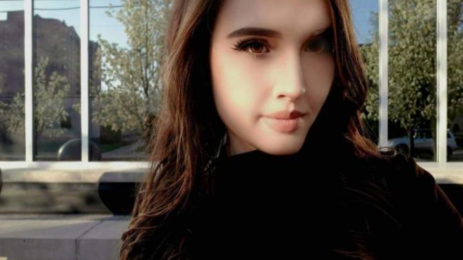 Guys, What is her best facial feature?