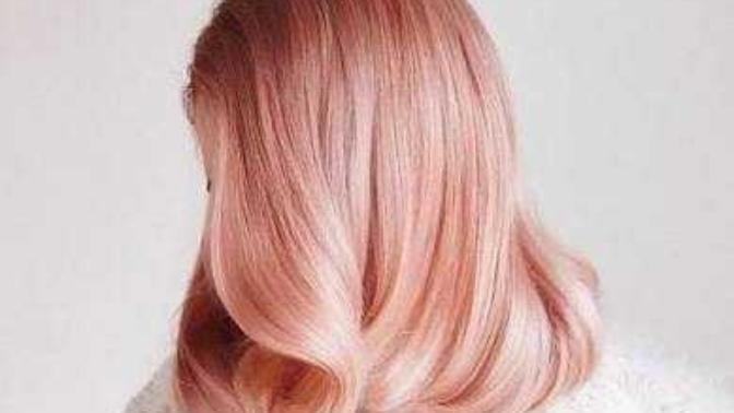 What color should I dye my hair?