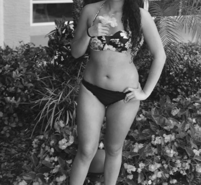 How do I gt a flat stomach and become less wide with out losing my leg fat?