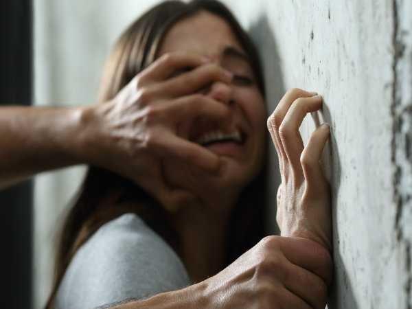 Which gender is more possible to be victim of sexual abuse?