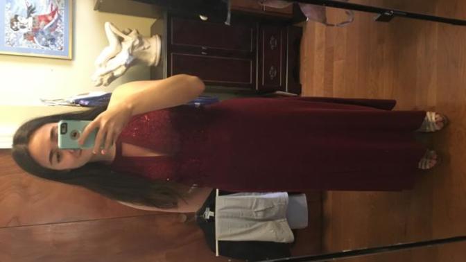 How should I do my hair for prom?
