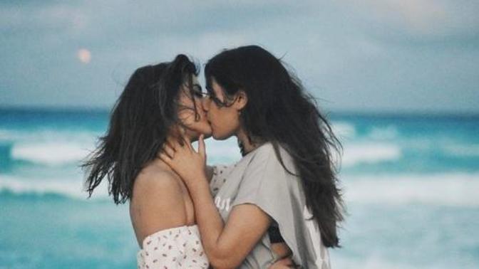 If I come out to my boyfriend as bi will that affect us?