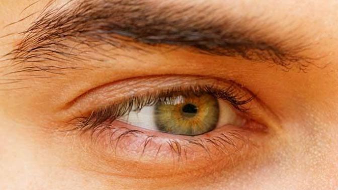 Guys With Hazel Eyes And Black Hair?