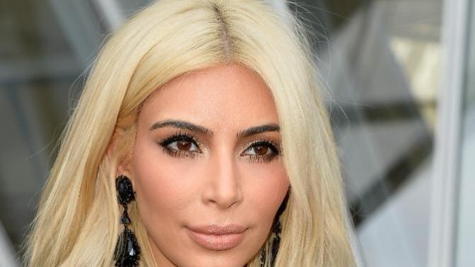 Can you date a fake blonde? is it really a turn off?