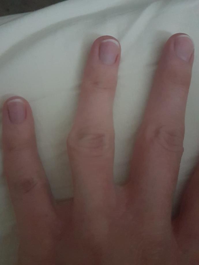 Why some married men don't use their wedding ring?