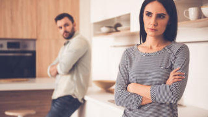 Men... would you tell your girlfriend the truth if you'd cheated? I feel like my man is droppin' hints?