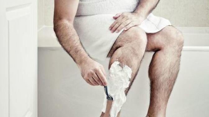 Girls, is it a dealbreaker if a guy regularly shaves his legs?