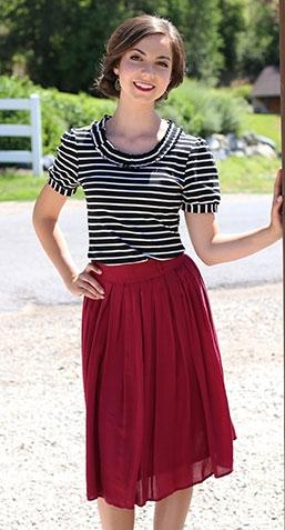 Video: Women's take on wearing a skirt, is wearing a skirt really this troublesome?