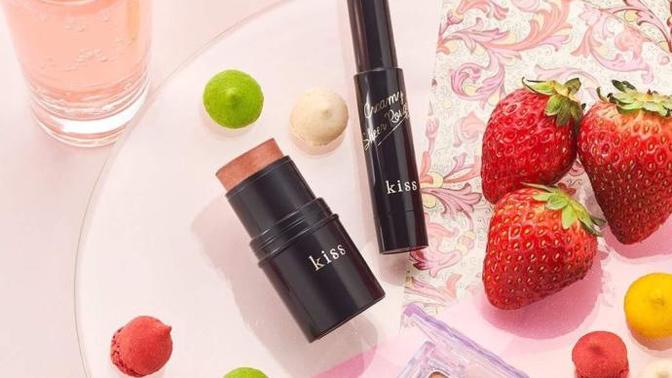 What's your favourite lipstick colour?