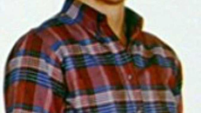 Pale skin dark hair on guys?