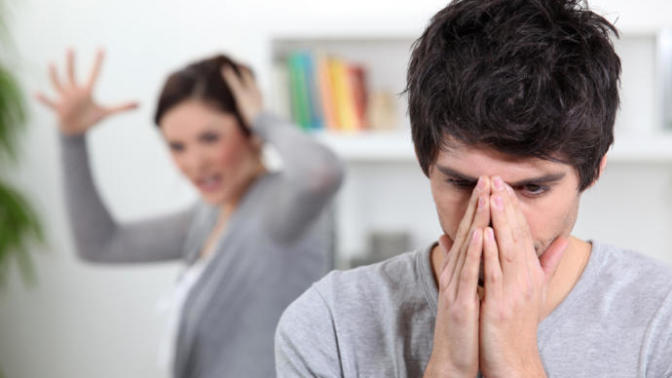 Why is my girlfriend so mean to me? Why does my girlfriend snap at me and is rude to me?