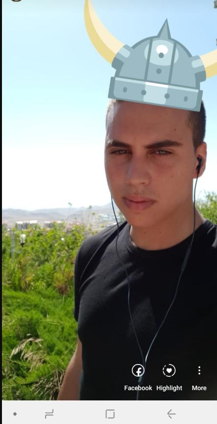 Rate me out of 10, boys and girls?