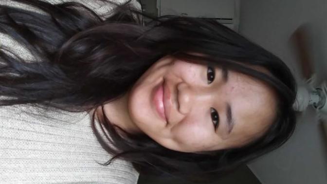 I Am An All Natural Girl, How Do I Look?