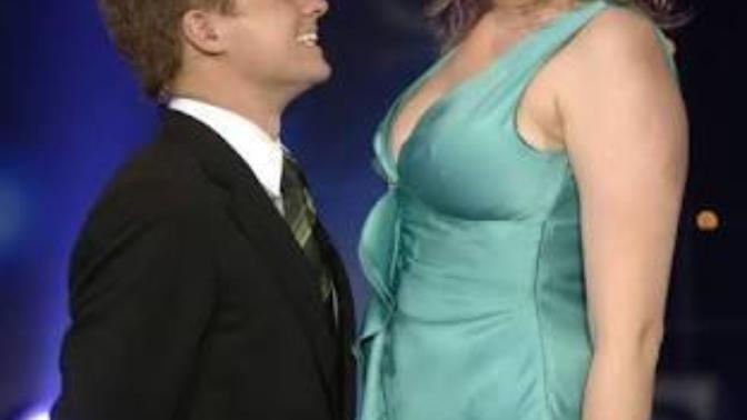 Girls, Tall girls how do you feel being a tall girl and how do you feel about men?