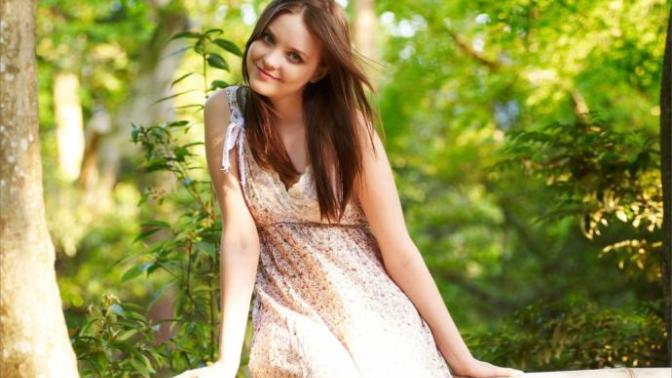 Do girls hold onto and/or embrace child like innocence longer than men and is that an attractive feature?