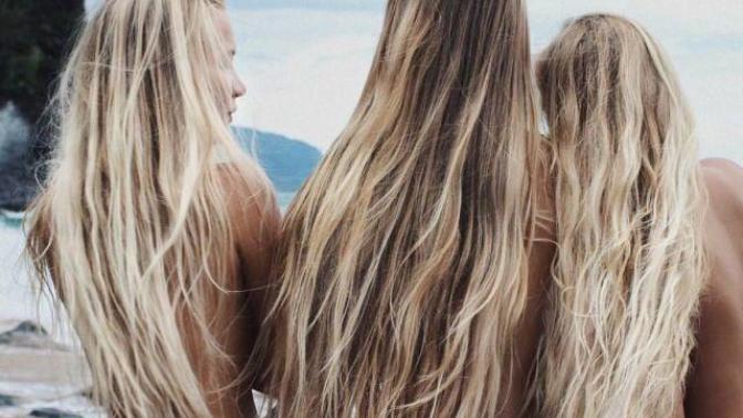 Guys, do you like "beach hair", slightly wavy hair on girls?