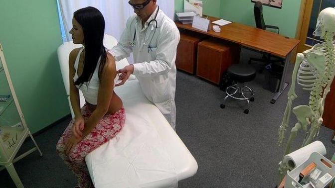 How often do you visit a hospital having the doctor of opposite sex?