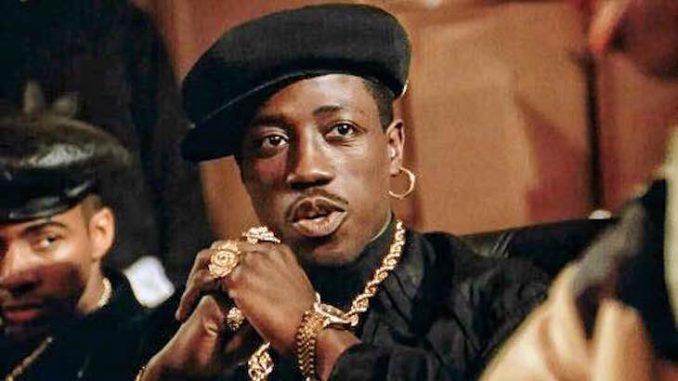 As a man, is too many rings unattractive?